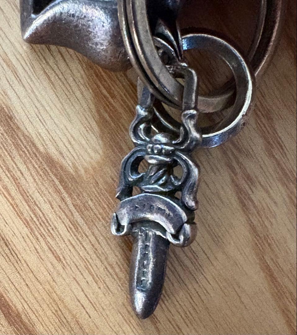 クロームハーツローリングストーンズリップタンネックレスキーホルダー