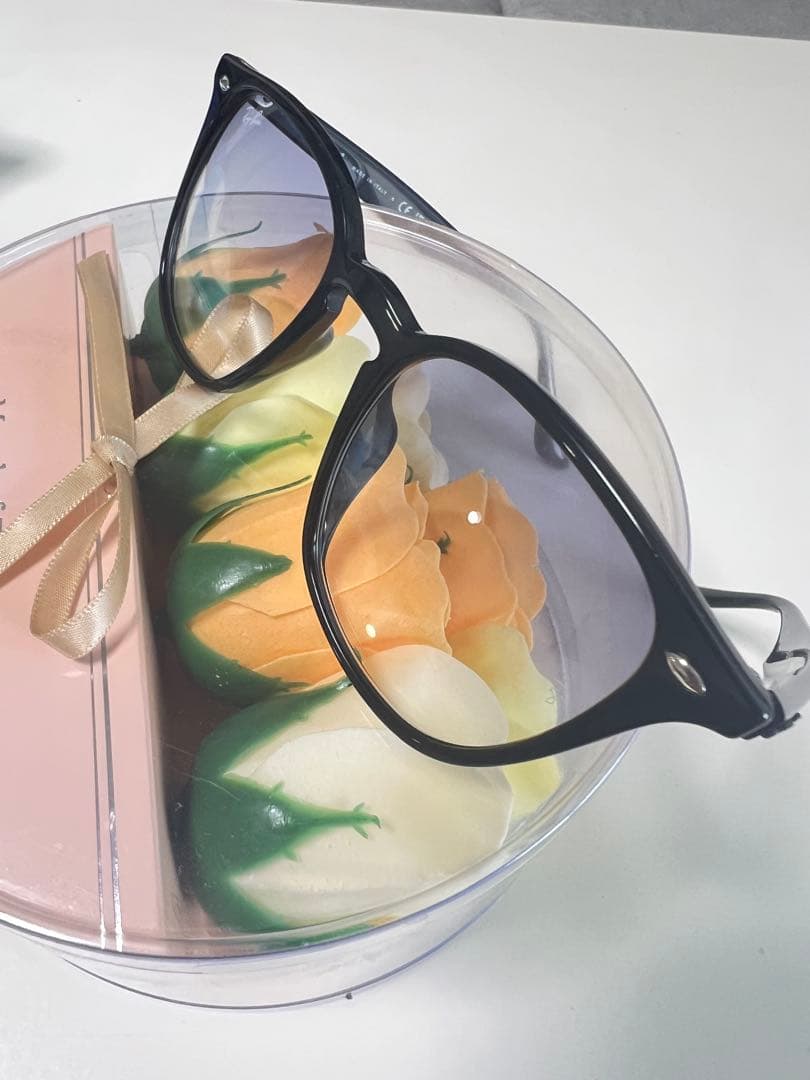 Ray-Ban RB4258F サングラス ほぼ未使用／付属品あり