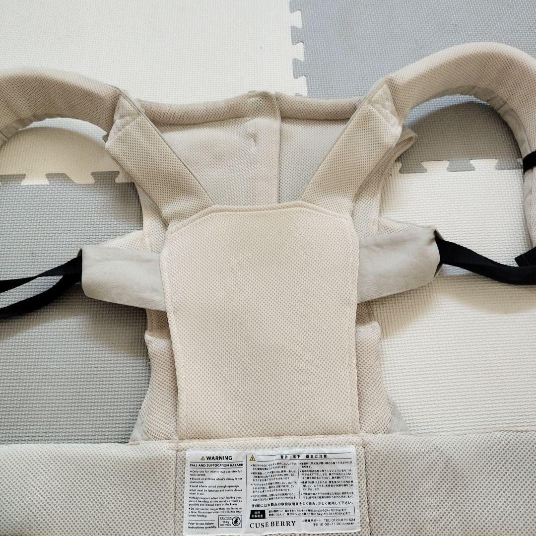 美品!!よだれパッド、ヘッドカバー未使用　キューズベリー　抱っこ紐