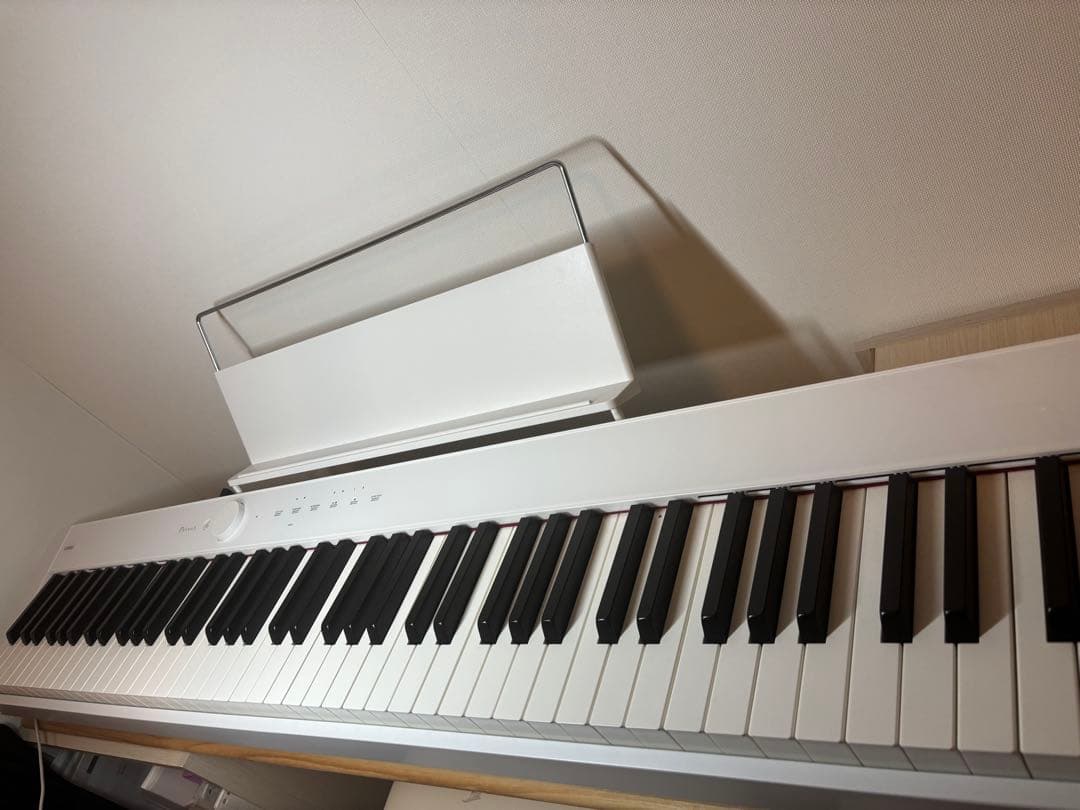 Privia ホワイト電子ピアノ 88鍵
