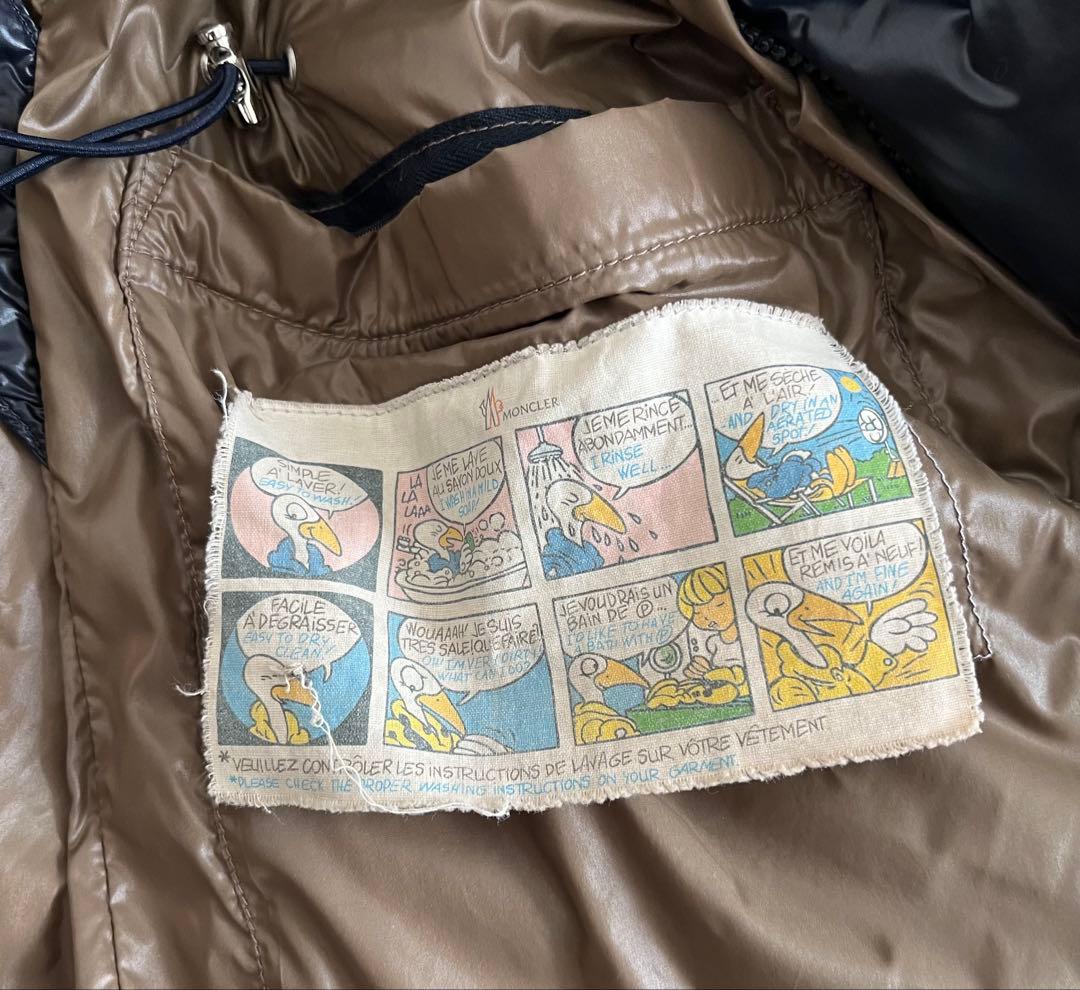 MONCLER（モンクレール）　ダウン