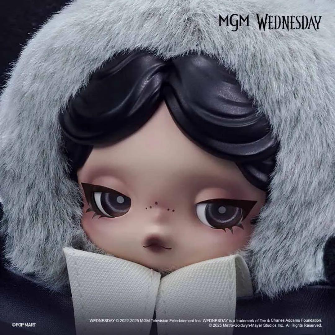 「まゆ」SKULLPANDA x Wednesday ぬいぐるみ