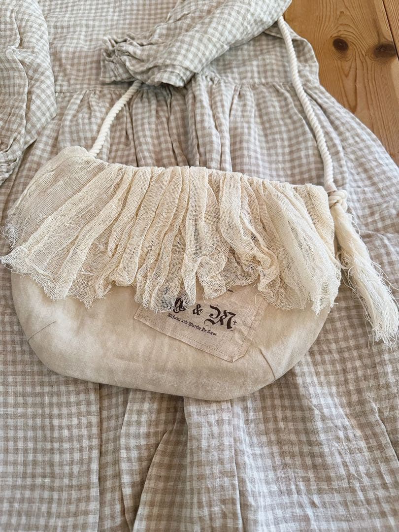 mifumi 『クロスステッチのわたぐもワンピースとふわふわ木漏れ日のバック』