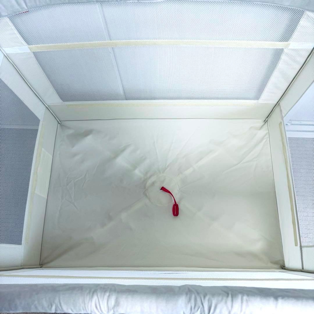 【美品】ベビーベッド ココネルエアープラスAB ホワイトベージュ