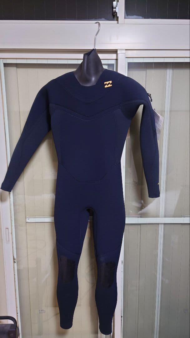 BILLABONG 新品未使用 セミドライスーツ MLサイズ ブラック