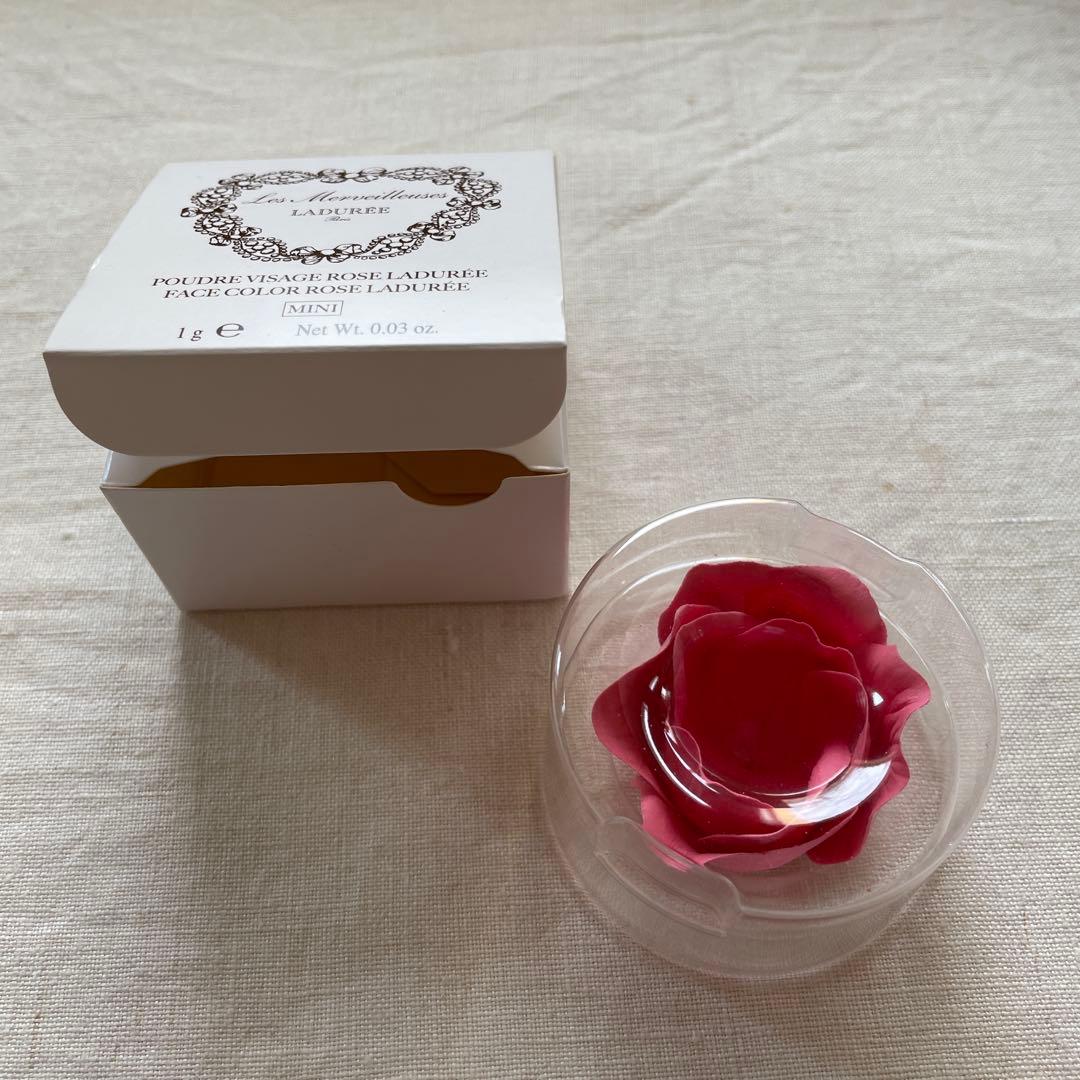 LADURÉE パウダーチーク 7点セット