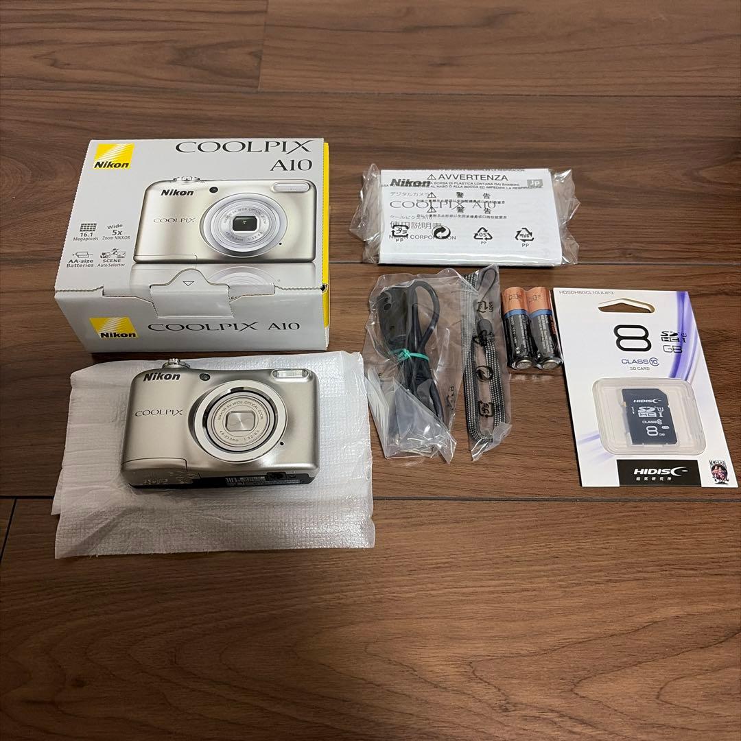 Nikon COOLPIX A10 デジカメ デジタルカメラ　カメラ