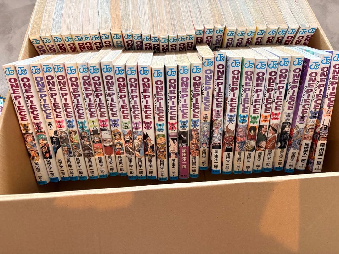 ONE PIECE 漫画 おまけでナルト最終巻付き