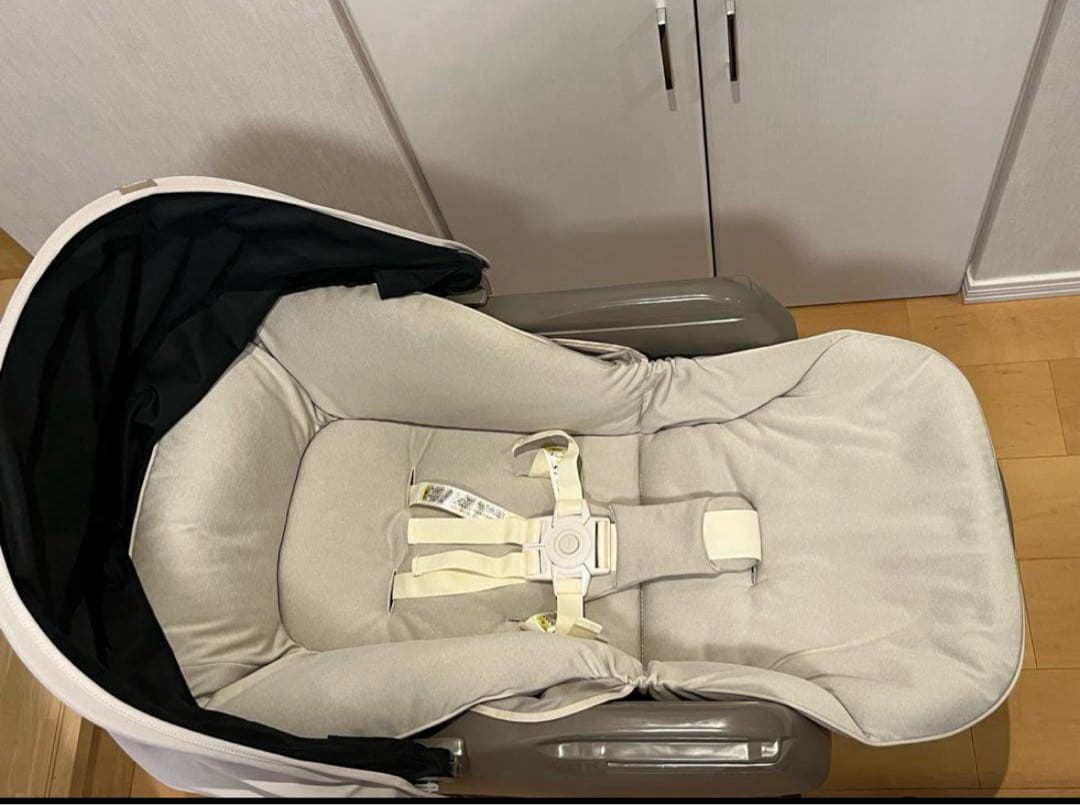 【値下げ中】Combi コンビ ホワイトレーベル ネムリラ コードレス ベージュ