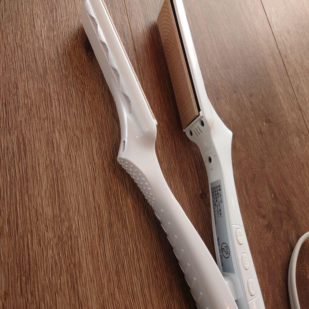 【美品】LM-125 ホワイト ストレートヘアアイロン