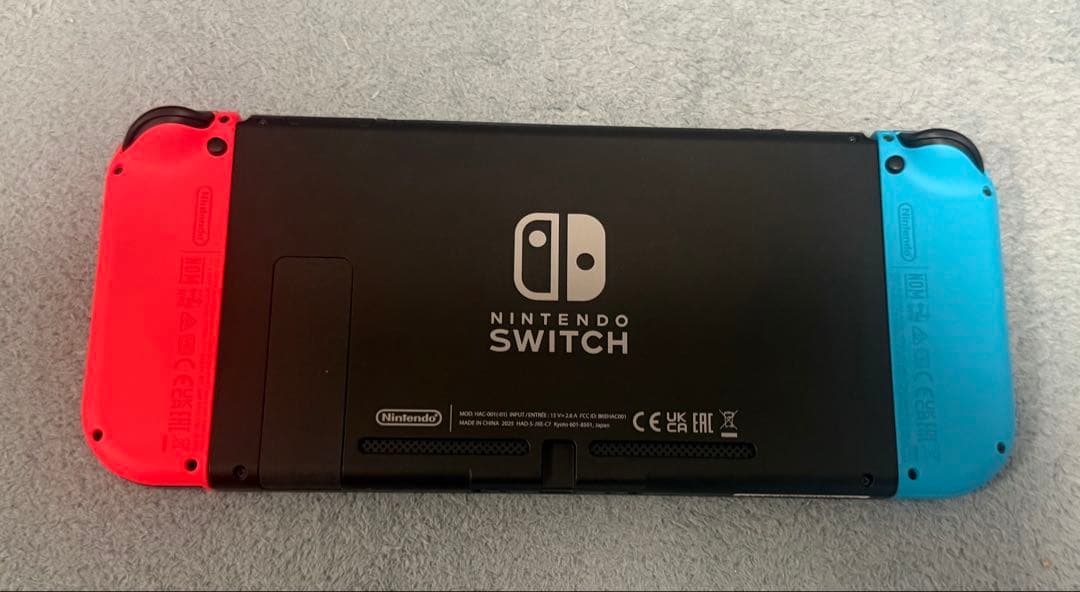 【美品】Nintendo Switch 本体 青/赤　おまけ付