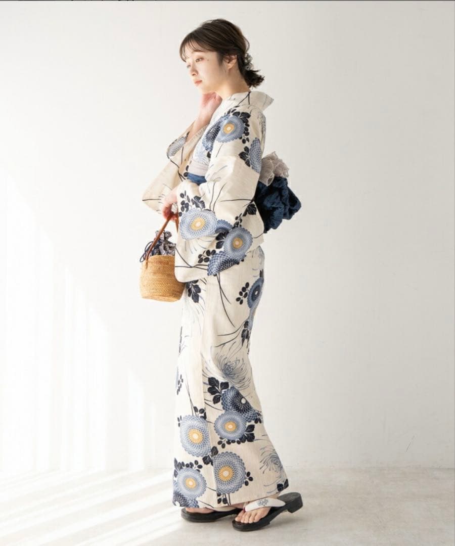 【新品】ゆかた館グレース　人気浴衣セット　浴衣＋帯＋腰紐2本＋下駄セット