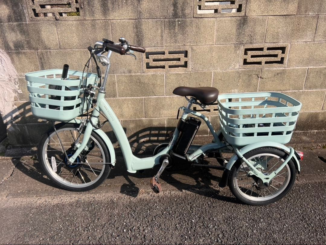 ブリヂストン　ラクットワゴン　電動アシスト三輪車　2025年モデル