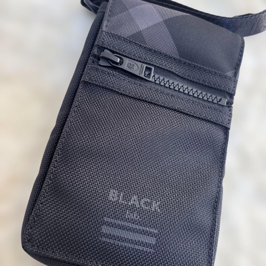 【BLACK LABEL】ブラック チェック柄 ミニショルダーバッグ　サコッシュ