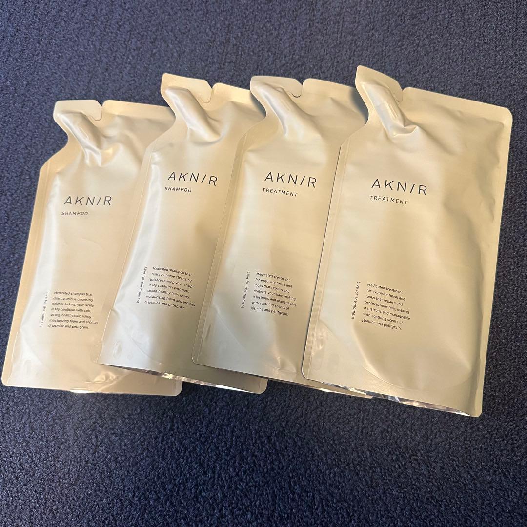 アクニー　シャンプー　トリートメント詰替　各2袋ずつ