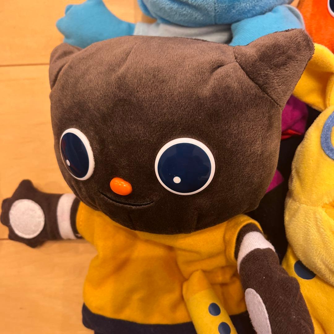 ワールドワイドキッズ　DVD・絵本・パペットセット