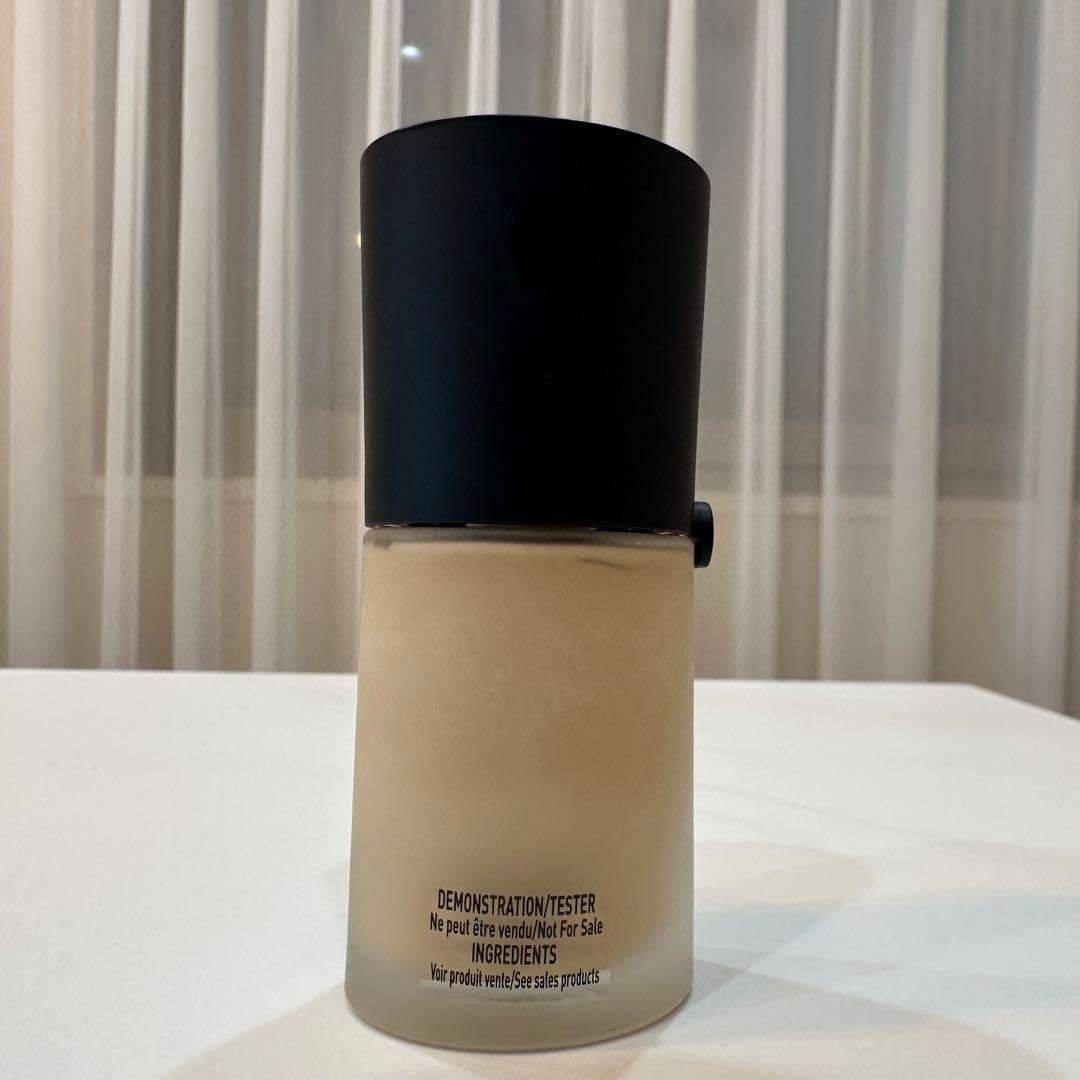 那須CHANEL 化粧下地とアルマーニファンデーション2点