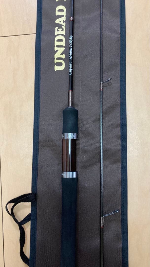 アンデッドファクトリー ラプラスD 60L 八咫烏