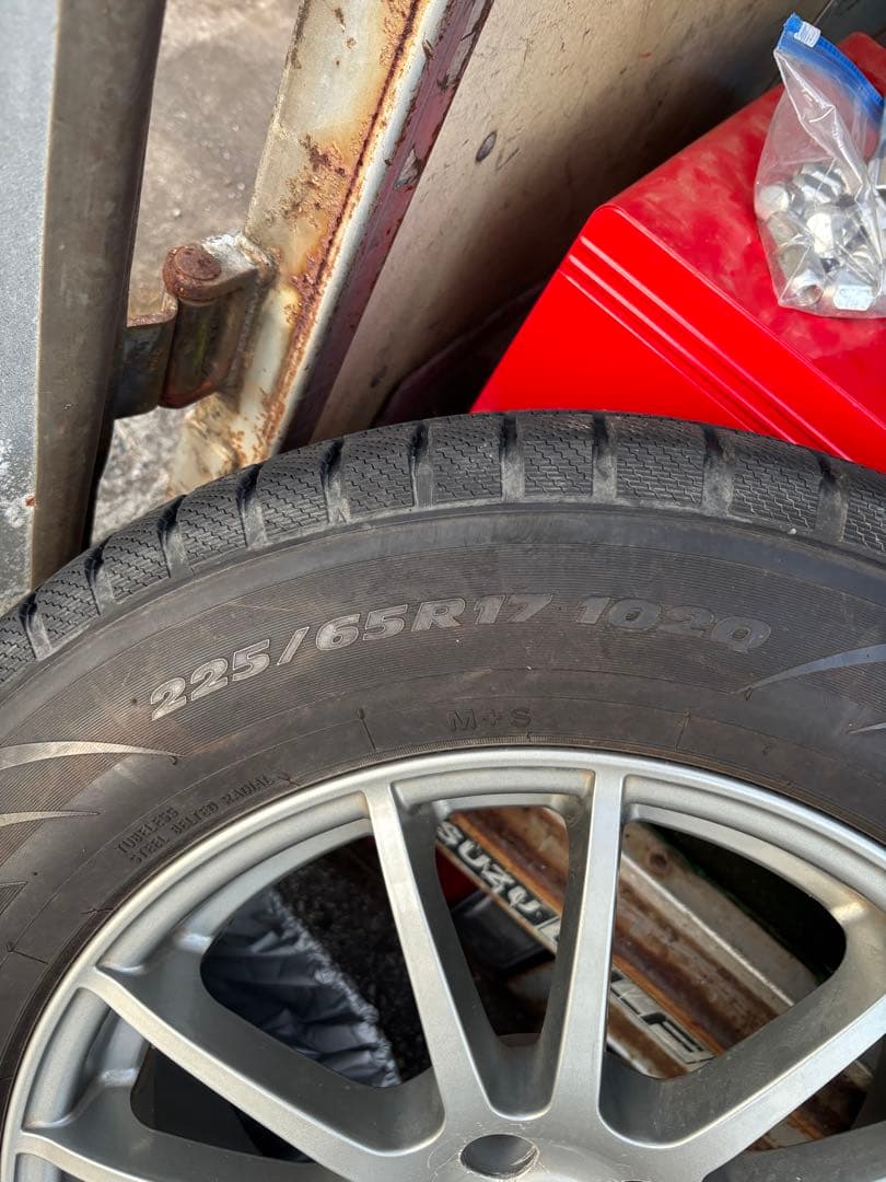 Toyo 225/65R17 冬用タイヤセット　RAV4 スタッドレス