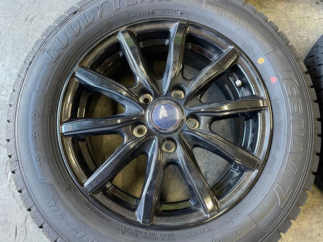 25、26、27セレナ用　バリ山　195/65Ｒ15　スタッドレス