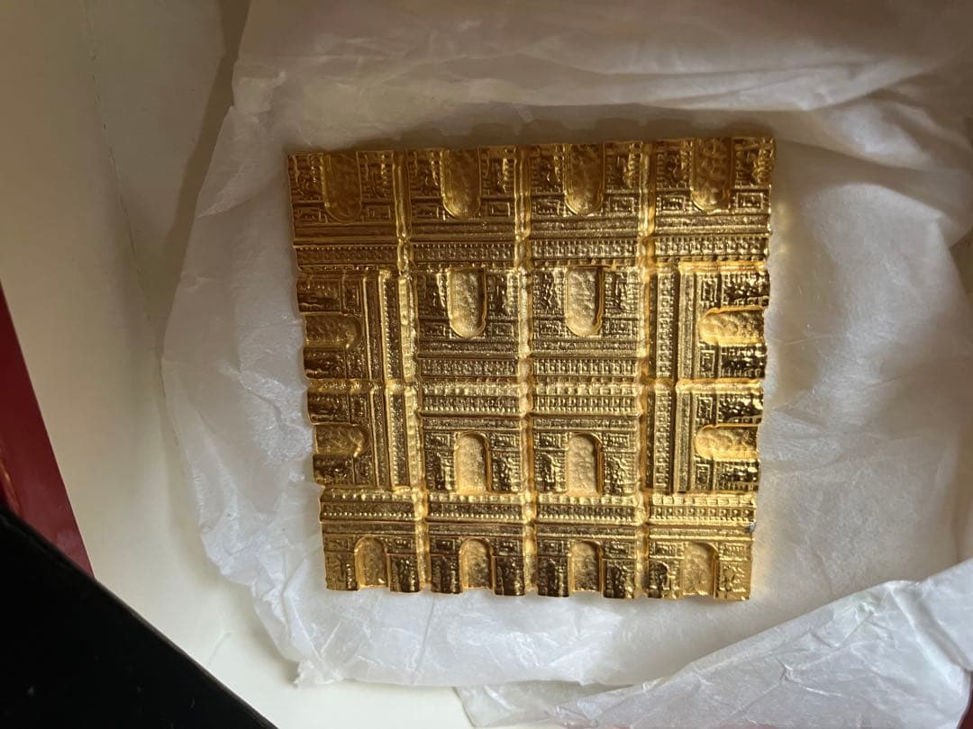 【超希少・美品】CELINE セリーヌ　凱旋門 ブローチ ヴィンテージ ゴールド