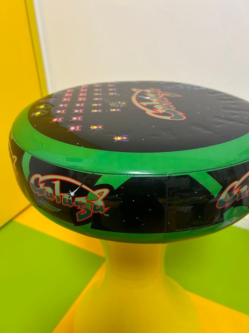 非売品　レトロゲーム　ギャラガの座面　椅子　チェア　ナムコ　ゲームセンター