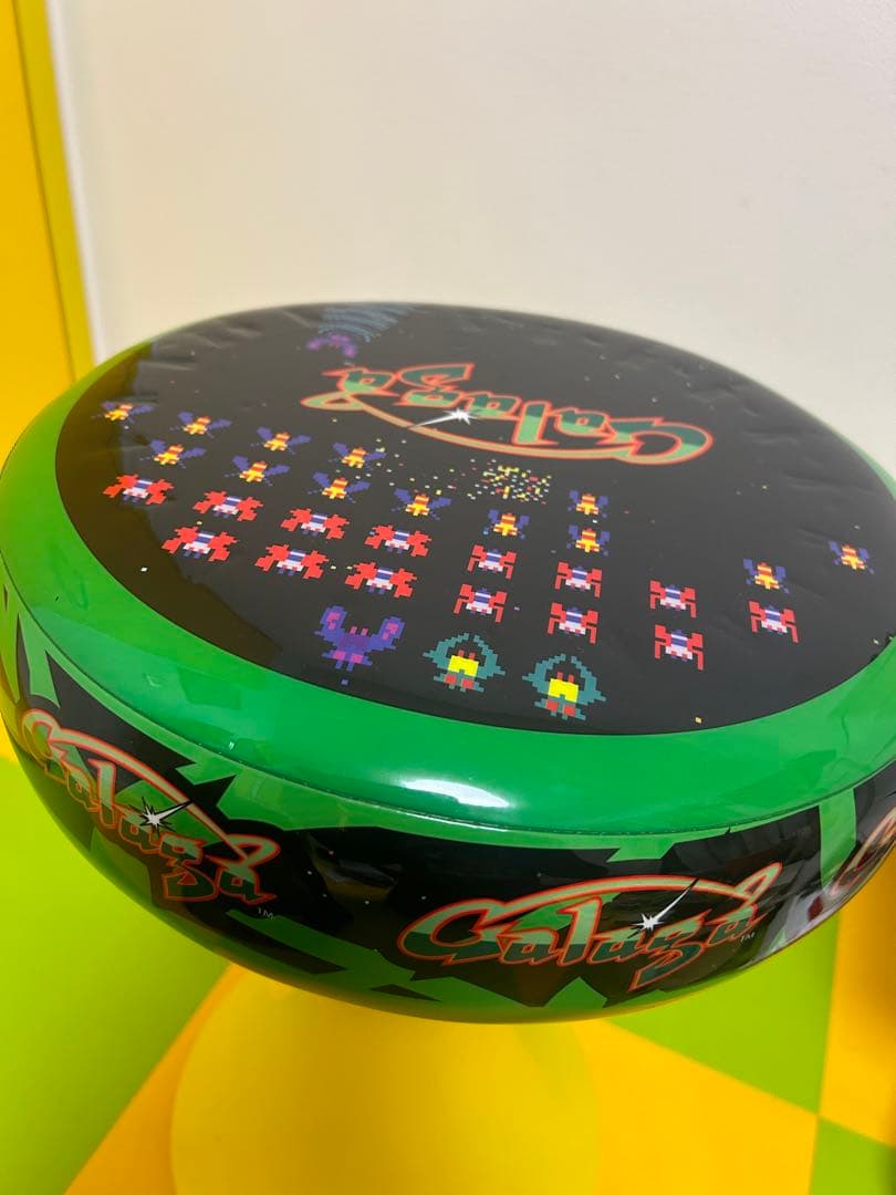 非売品　レトロゲーム　ギャラガの座面　椅子　チェア　ナムコ　ゲームセンター