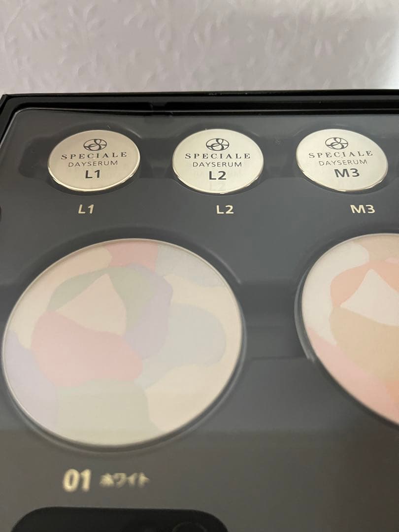 最終値下げ　ノエビア　スペチアーレ　メイクアップキット20春