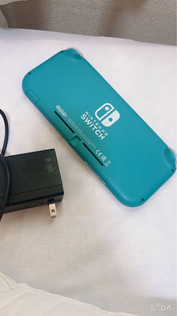 Nintendo Switch Lite ターコイズ 本体と充電器