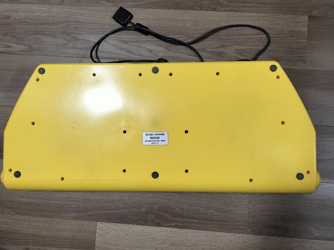 ポップンミュージック　アーケードスタイルコントローラー