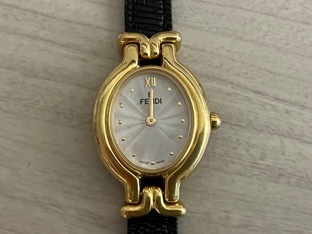 【FENDI】640L カメレオン　チェンジベルト無し 腕時計　黒ベルト　電池切