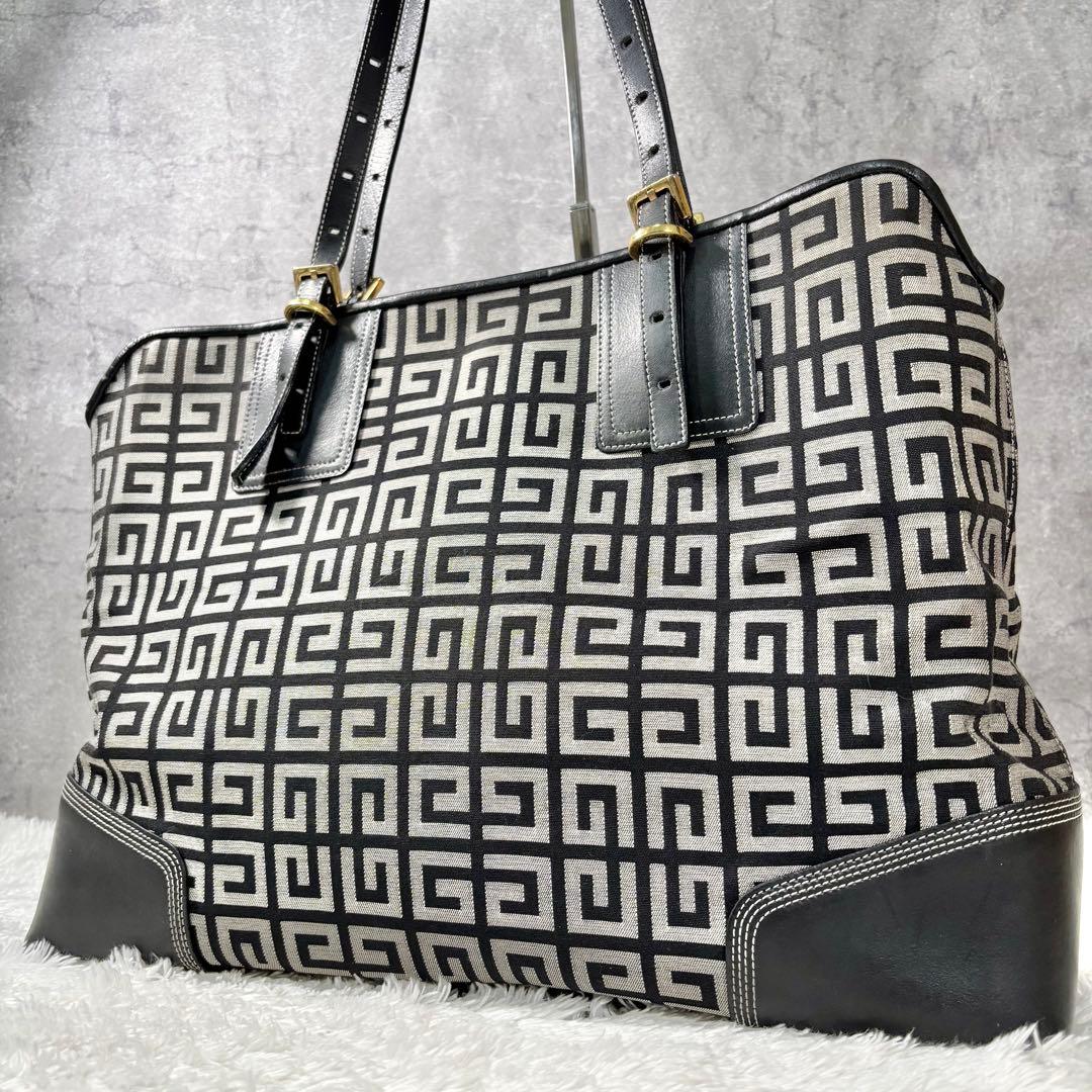 ジバンシー A4 トートバッグ 4g 白 金 金具 キャンバス 総柄 レザー