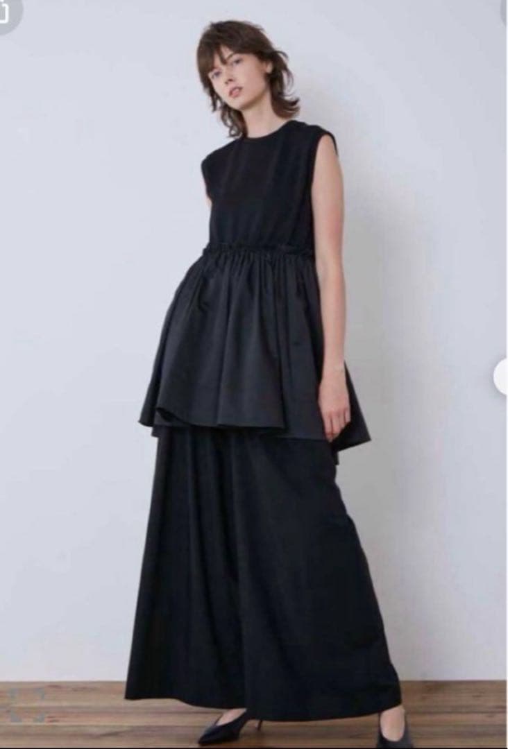 美品✨LE PHIL リモンタナイロンツイルティアードワンピース ブラック F