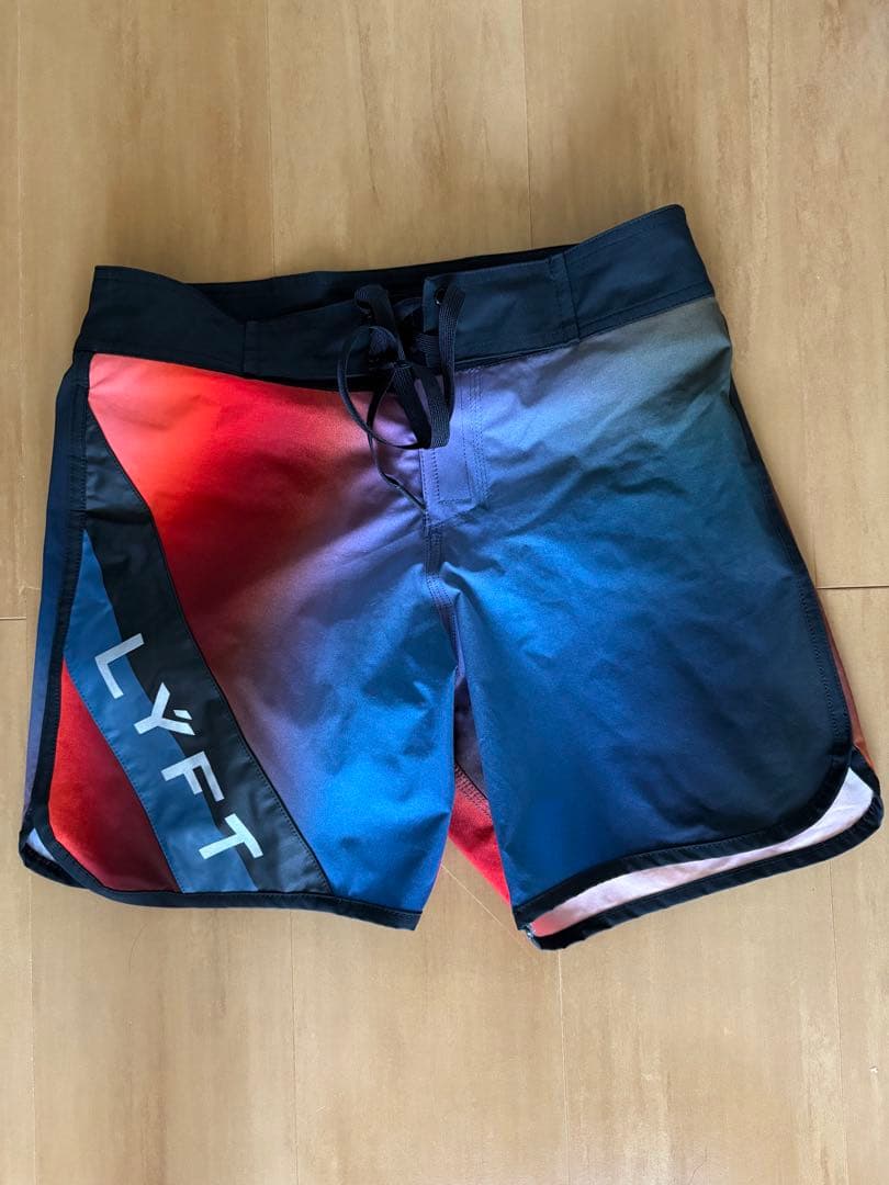 LYFT グラデーション水着ショーツ XS
