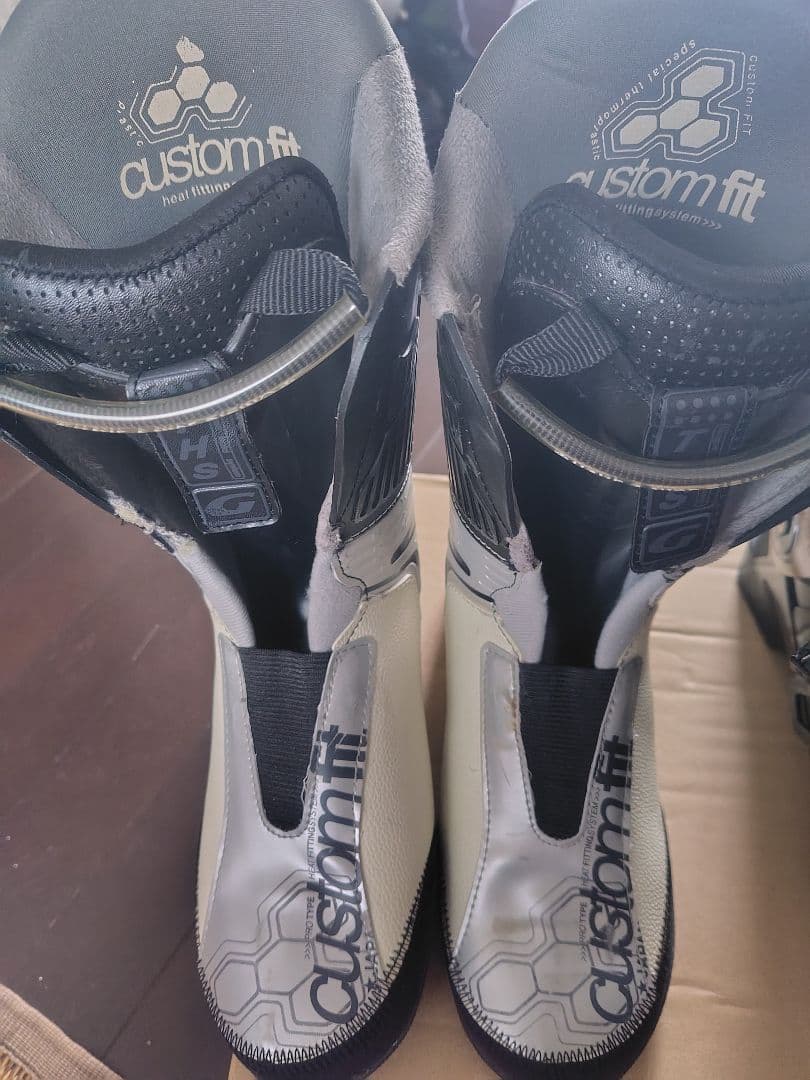 ゆうじろう　GEN FACTORY　フリースキーブーツモデル