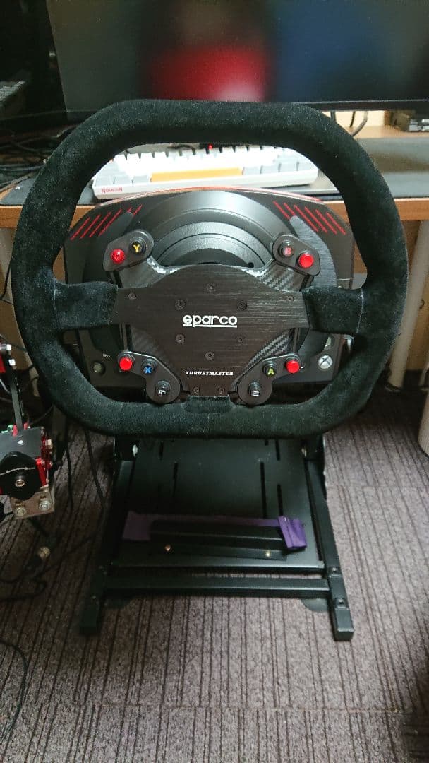 Thrustmaster TS-XW Racer レーシングホイール