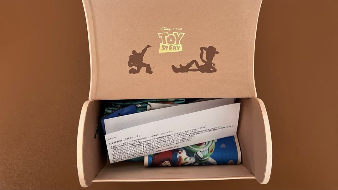 JINS　ジンズ　トイストーリー　メガネケース