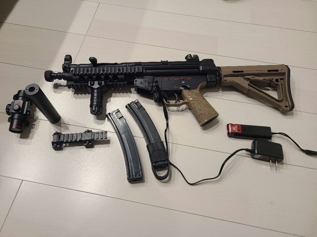 東京マルイ 化粧箱無し mp5 32569 kal.9mm×19 付属品あり