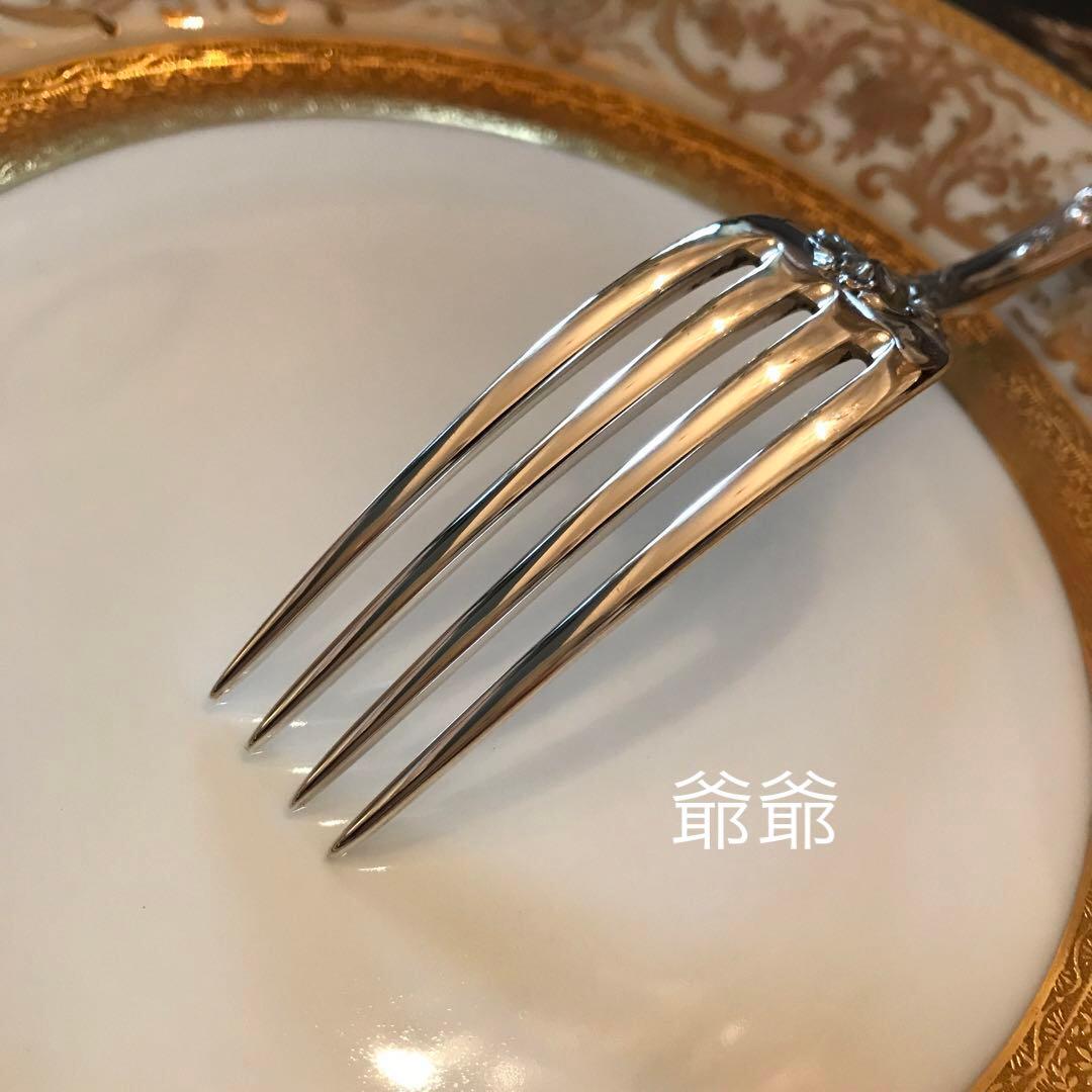 Puiforcat ピュイフォルカ／「アイリス」純銀製 フォーク１本