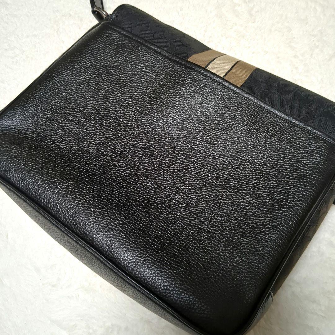 極美品 COACH トンプソン シグネチャー ショルダーバック　C5387