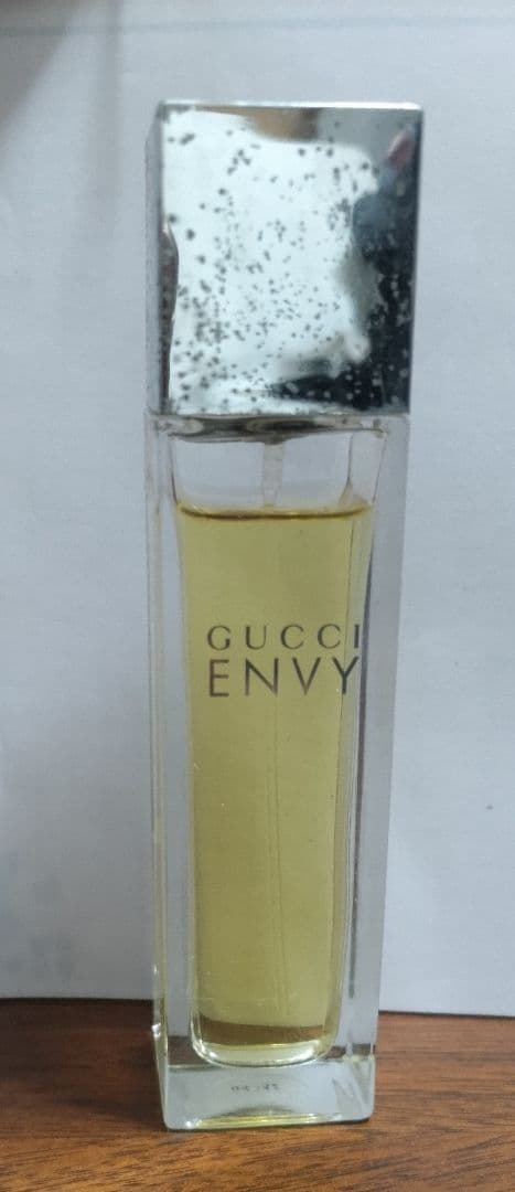 GUCCI ENVY 香水(ユニセックス)