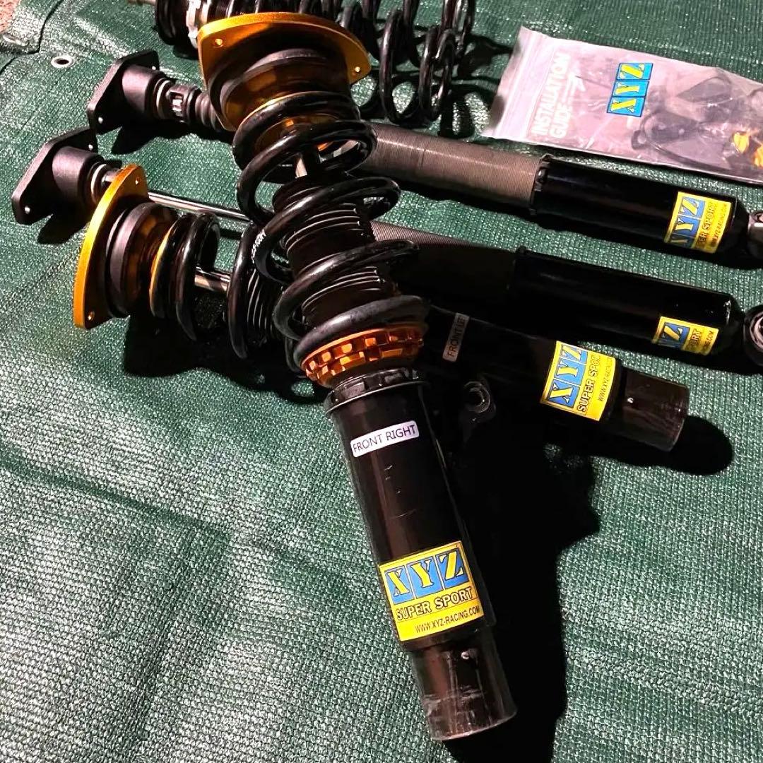 XYZ 車高調 volvo v40用