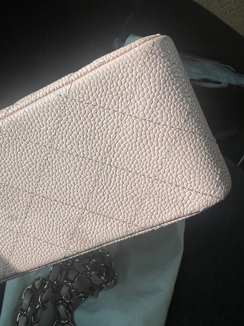 CHANEL PINK SLING BAG (please read⬇️⬇️)