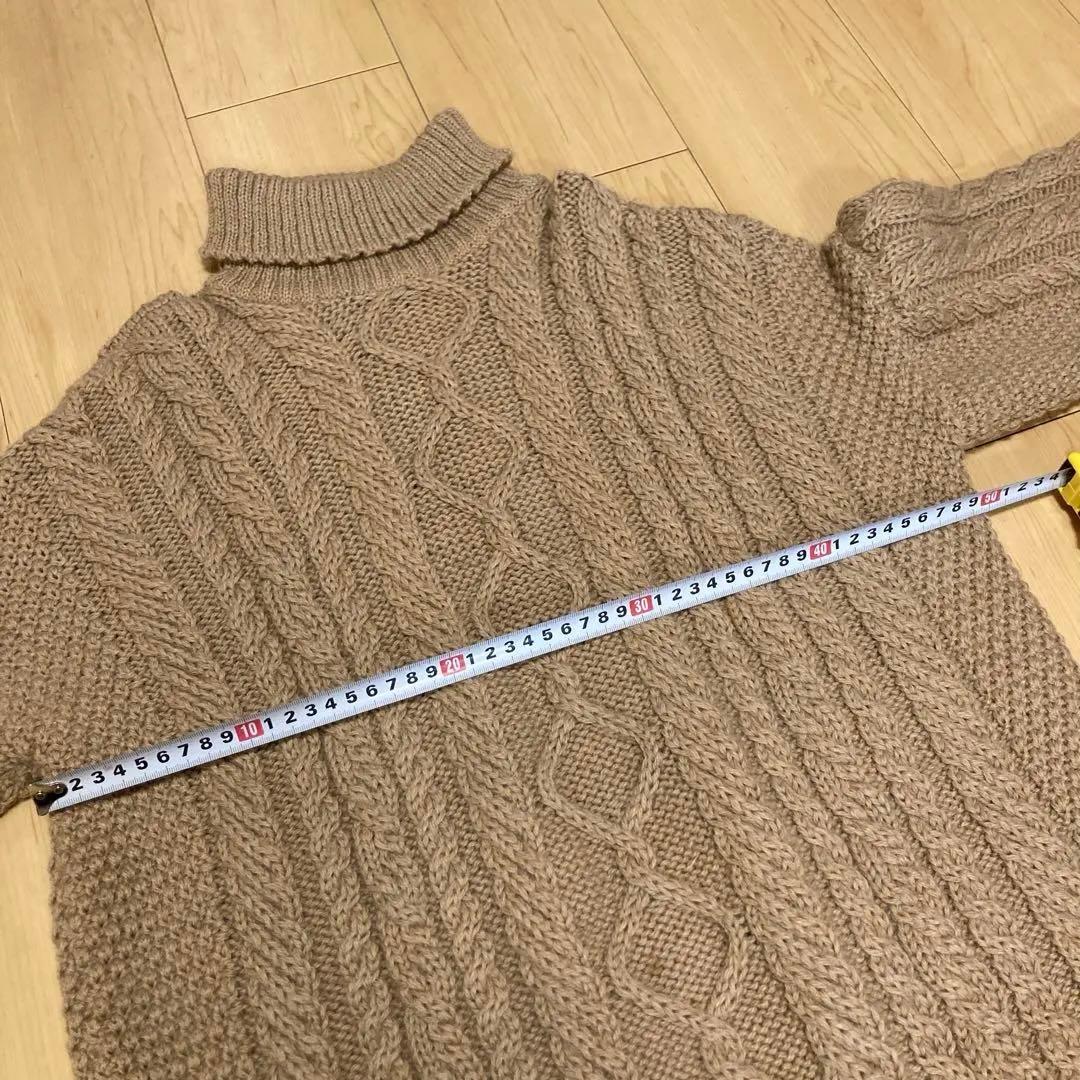 【引越しのため2月まで】Guernsey woollensケーブルニットセーター