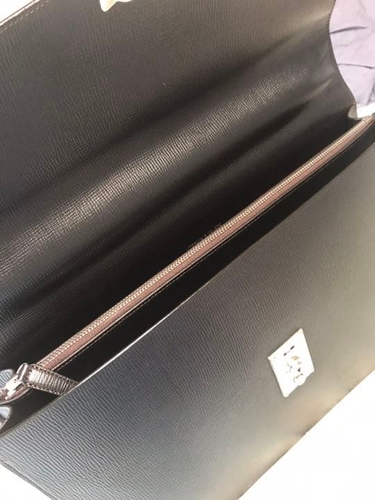 j*4様 KURACHIKA YOSHIDA クラチカヨシダ　ブリーフケース 入