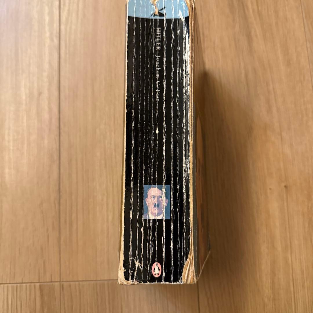 ヒトラー　JOACHIM FEST WW2 Penguin UK 英語本