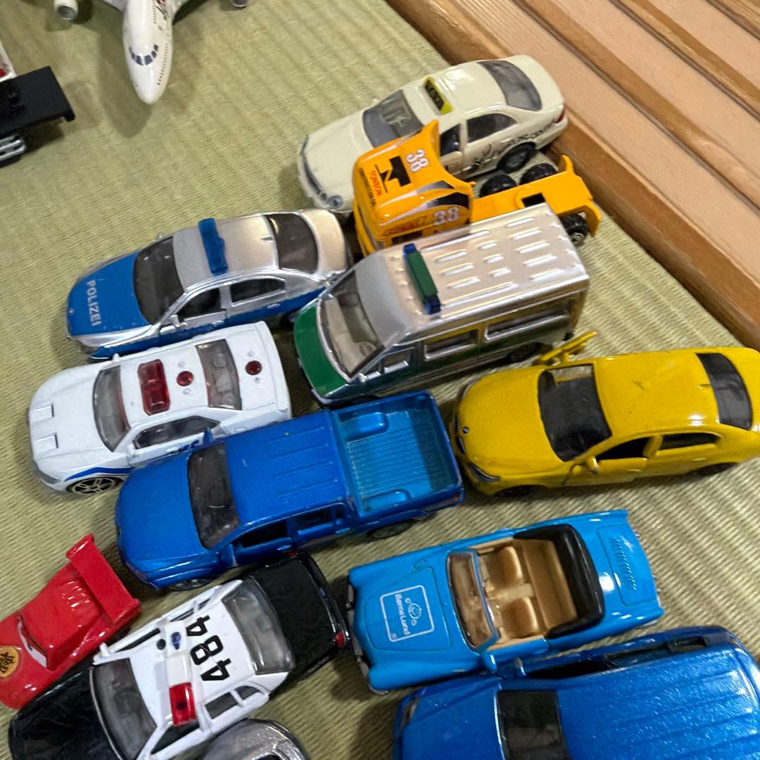 ミニカーコレクション多数　120台ぐらい