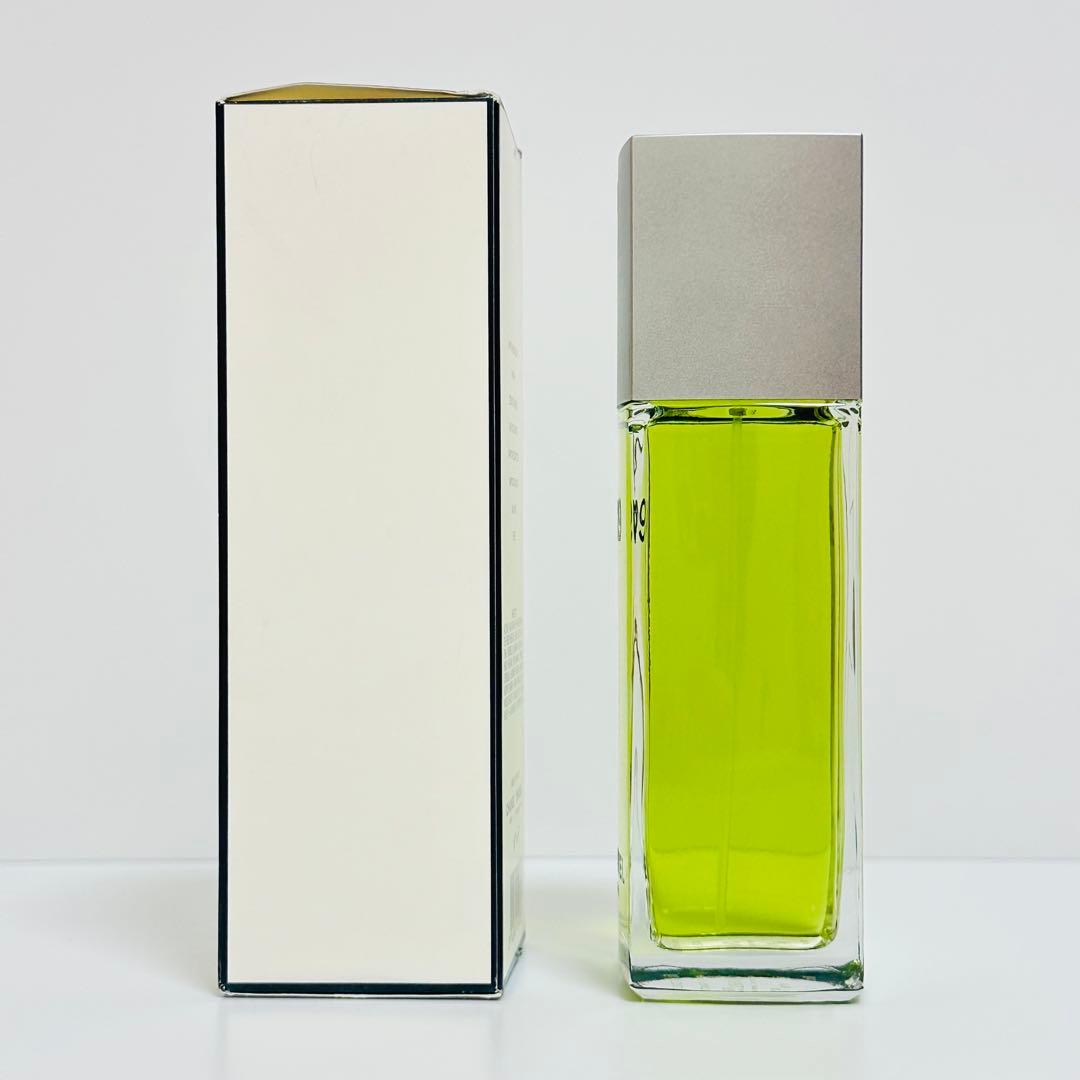 新品未使用　CHANEL シャネル　N°19 オードトワレ　香水　100ml ②