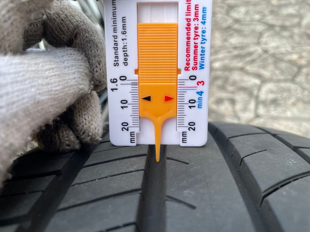 ② レイズ ベルサス ストラテジーア ヴォウジェ ノア ヴォクシー エスクァイア