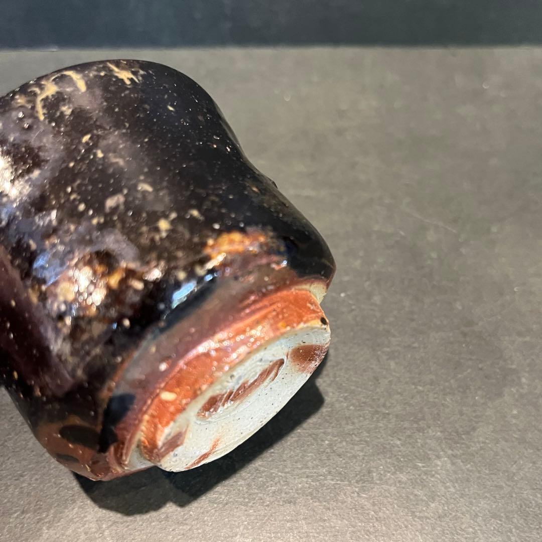 新品　人間国宝　備前焼　伊勢崎淳　黒酒呑／陶歴共箱　個展購入品